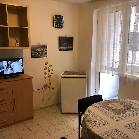 гарсониера жорката Apartman *