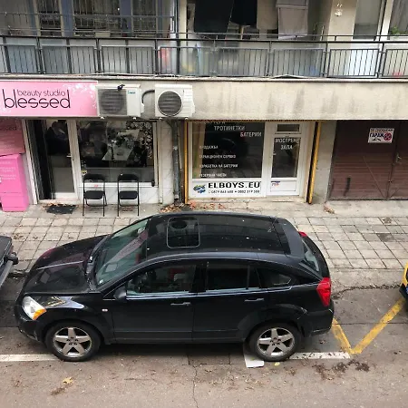 Appartamento гарсониера жорката *