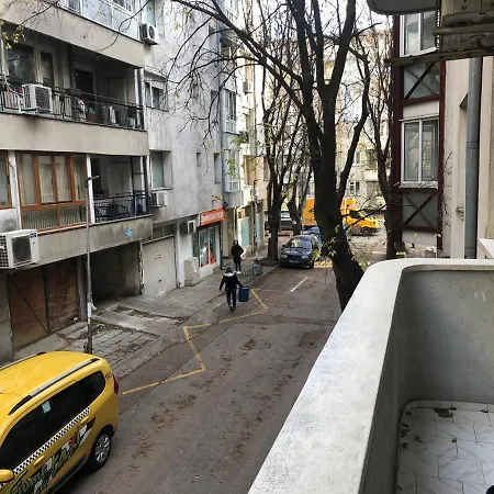 гарсониера жорката *